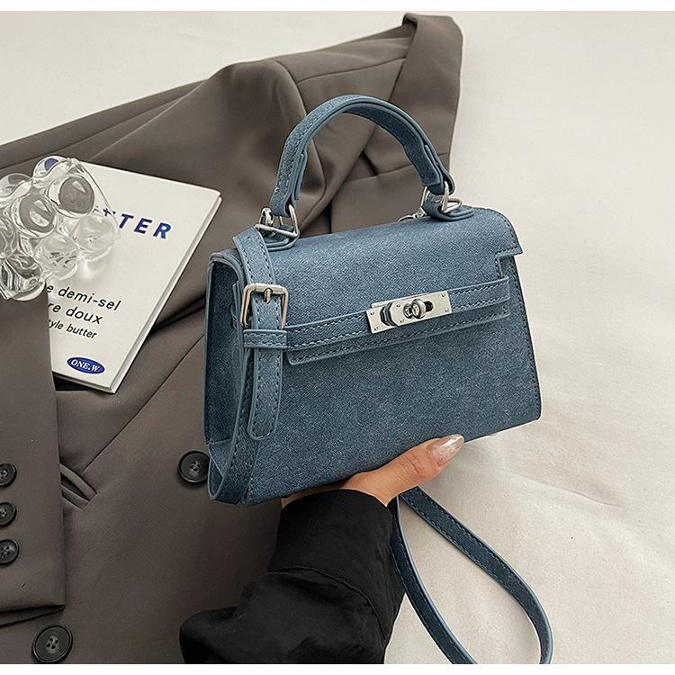 2026 spring new hand carry Kelly bag women's retro shoulder messenger bag fashion small square bag