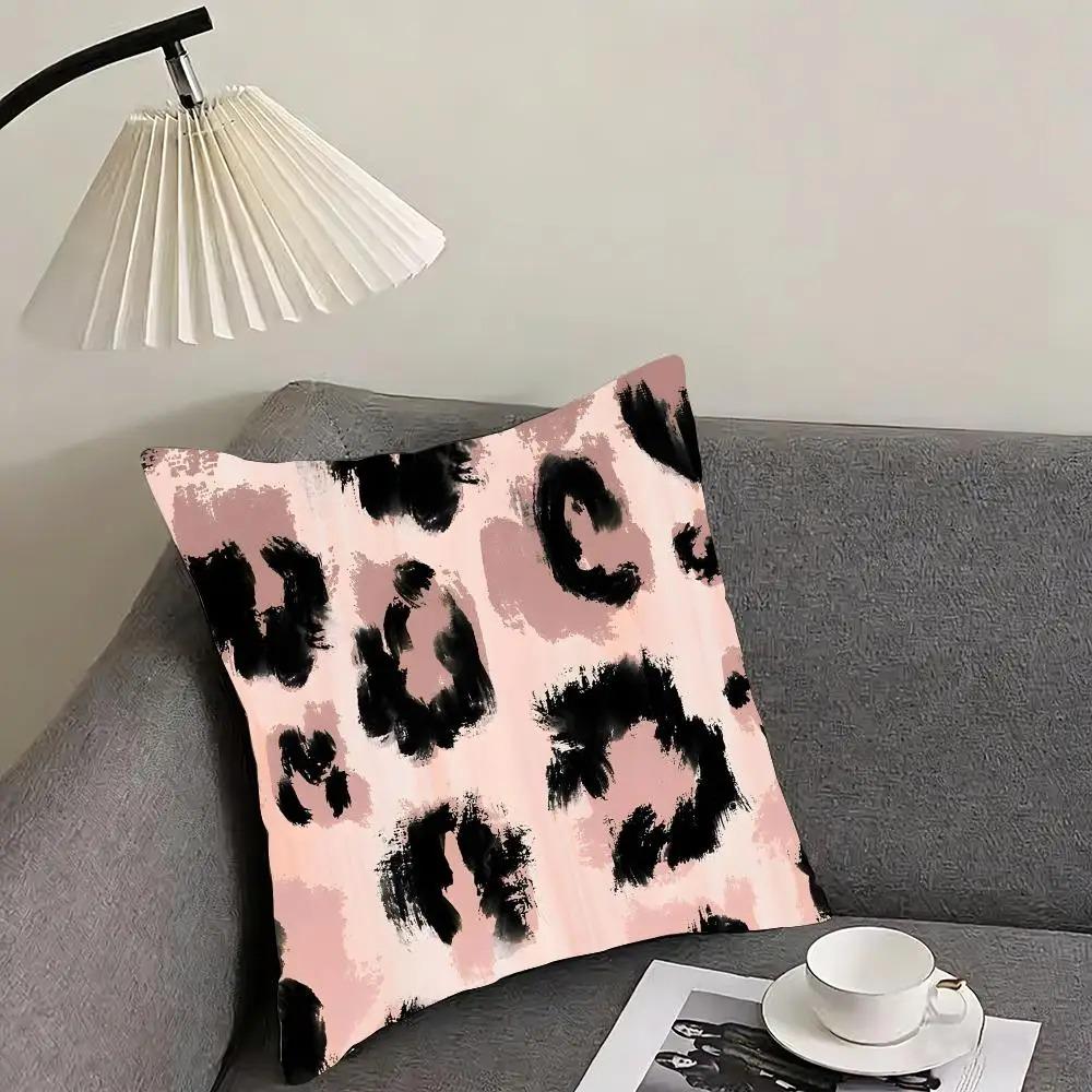 2D Flat Printed Leopard Print Pink Rose Peach Skin Cushion Cover Floral Animal Pillowcase For Sofa Living Room Bed Home Decor