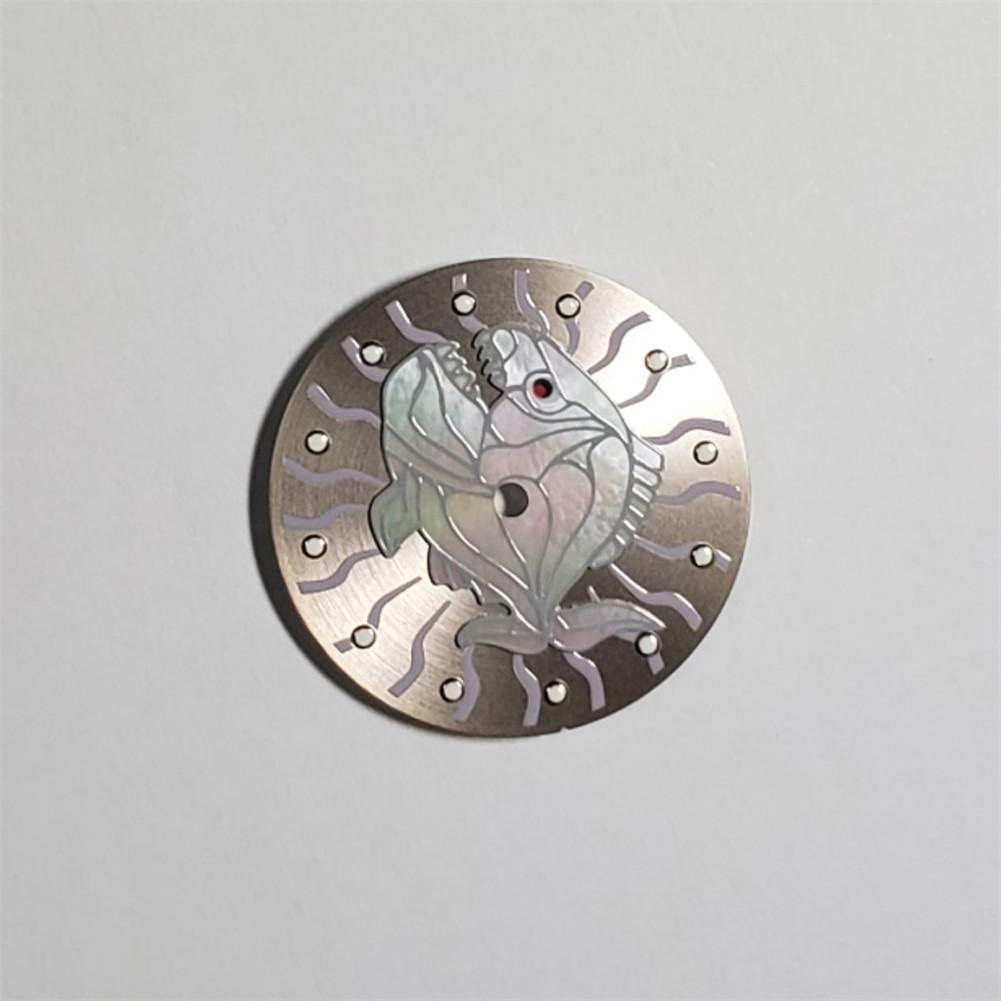 28.5mm 6-Pin Green Luminous Watch Dial for ETA2836 2824 NH35 NH36 2813 Movement With Cartoon Fish Pattern