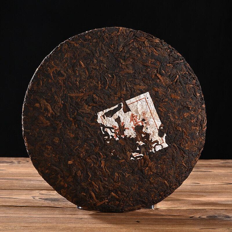 Юньнаньский чай Чай Пуэр Исландия Золотой бутон Пуэр Спелый чай 357г Чайный торт Пуэр
