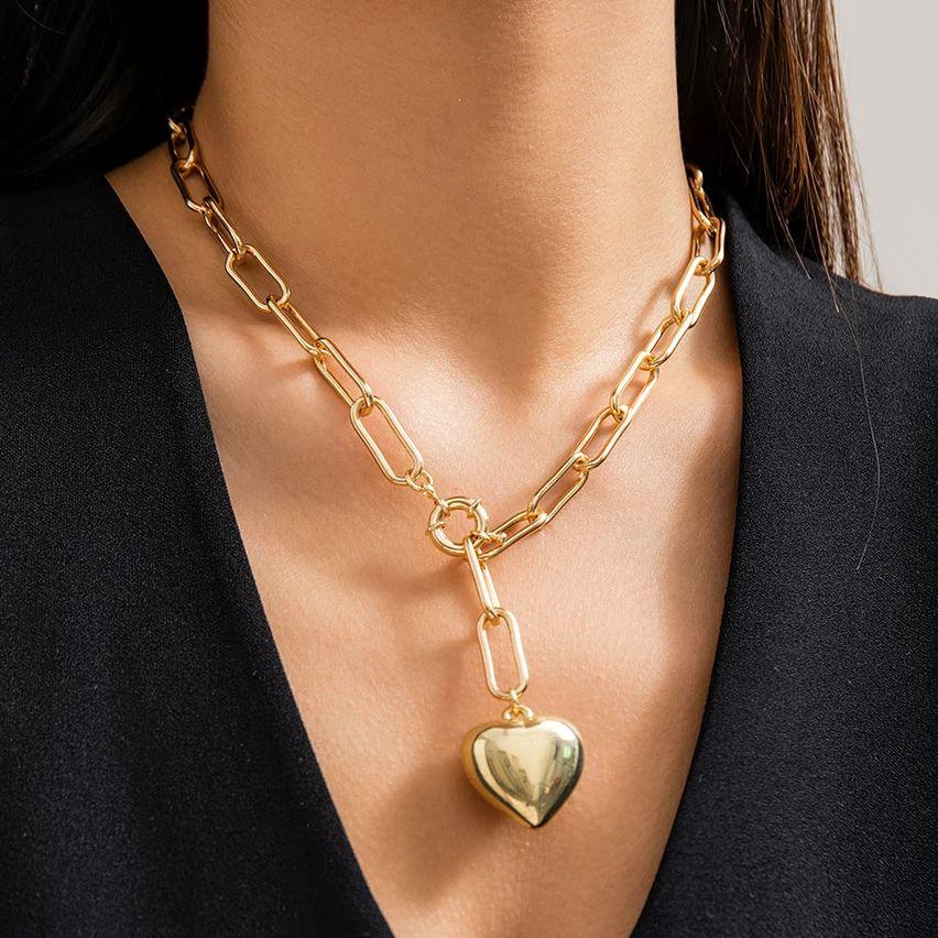Punk Trendy Love Heart Pendant Necklace for Women Hip Hop Gothic Gold Color Metal Thick Chain Chokers Y2K Party Jewelry 2025 New