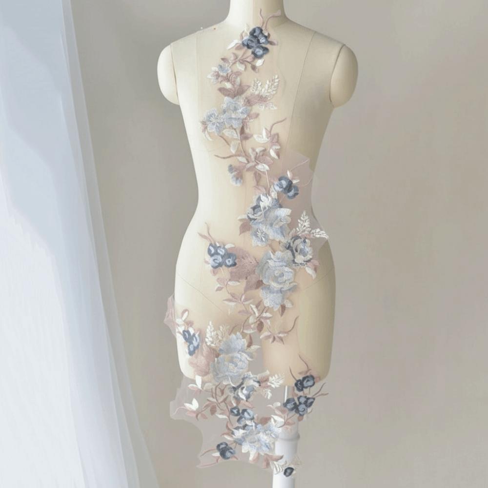Mesh Bottom Flower Embroidery Patch Lace Trim Floral Design Applique Lace Fabric Applique Sew On Embroidery Flower Patch