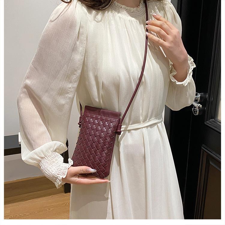 Fashionable Retro Phone Bag Woven Texture Mini Shoulder Crossbody Bag Casual Solid Color Change Storage Bag for Women