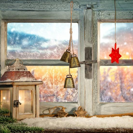 Christmas Bell Pendant Rustic Metal Hanging Decorative Bell with Jute Rope Vintage Wind Chimes Wall Hanging for Home Decor