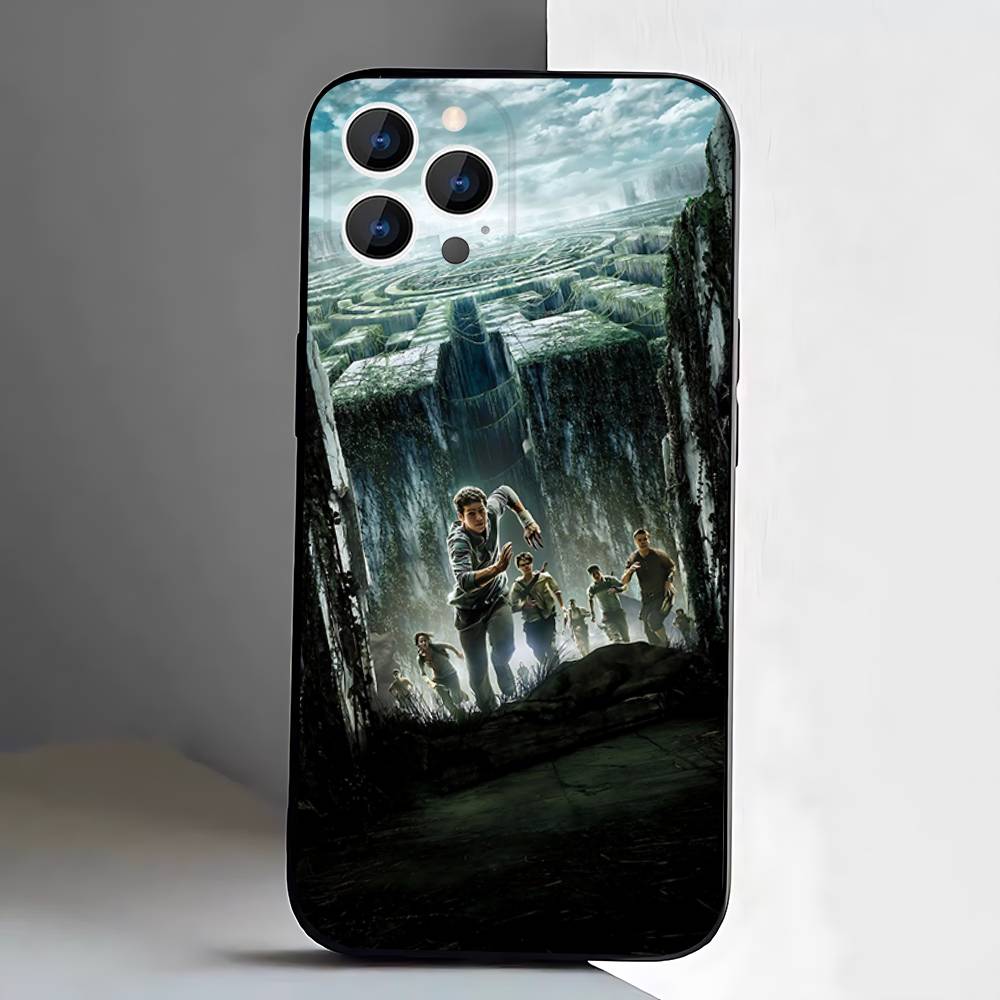 Чехол для телефона M-Maze R-Runner Для iPhone 17,16,15,14,13,12,Pro,Max,Plus,E,SE4,Air,Mini Черный Мягкая Коробка