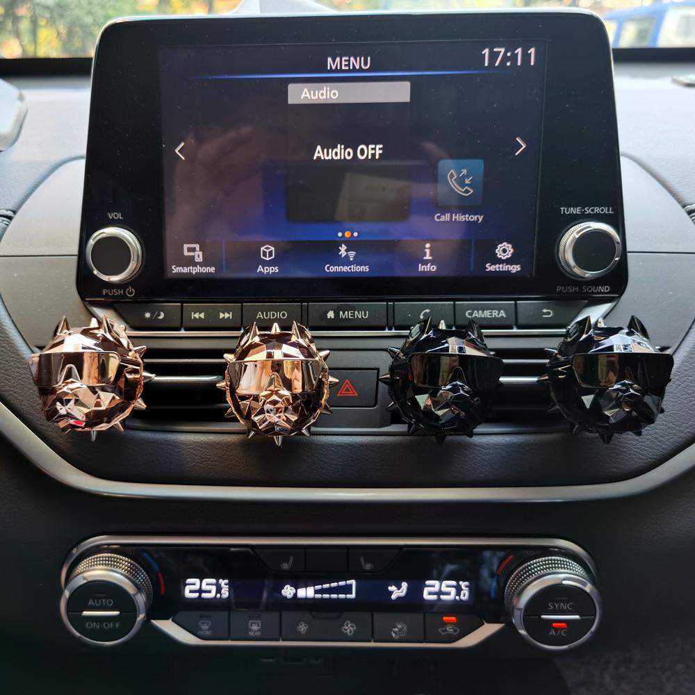 Автомобиль Собака Транспортное средство Украшение Роскошный Бренд Украшение Интерьера Кукла Автомобиль Выход Воздухозаборника Бульдог Для Автомобилей