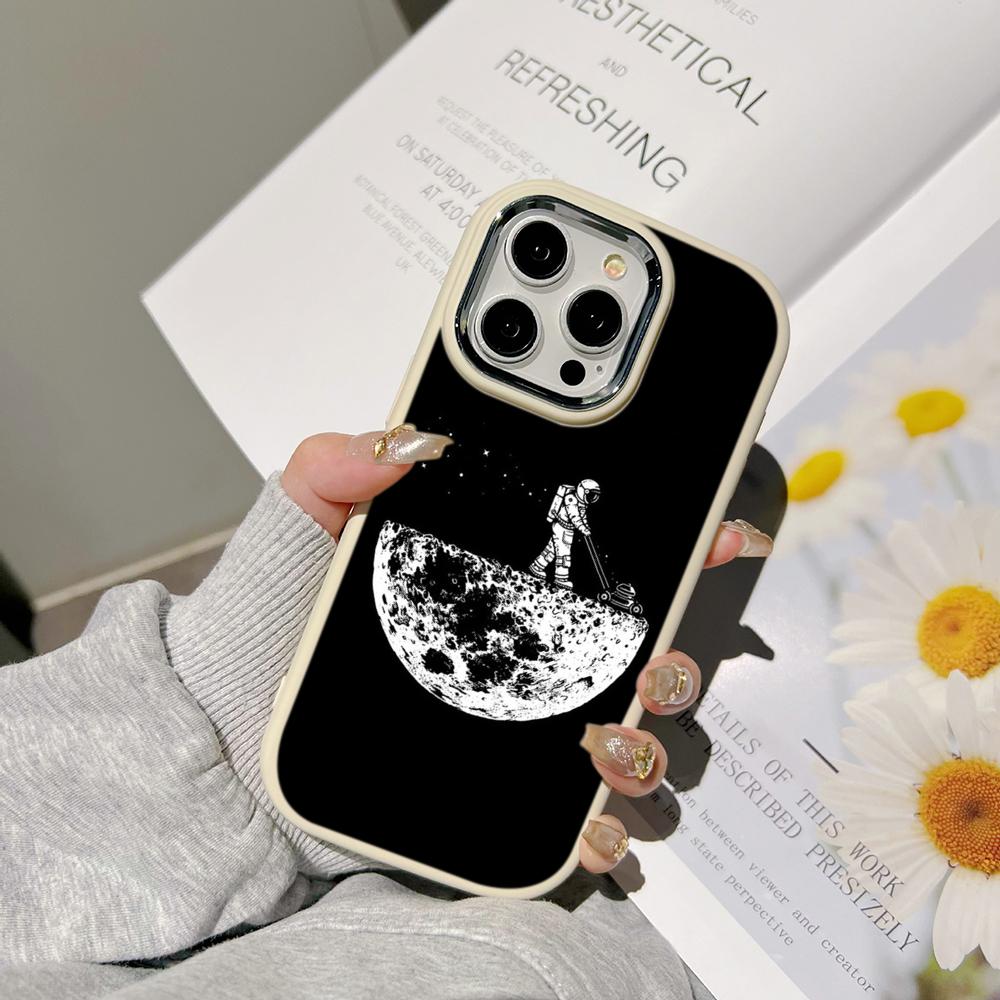 Чехлы для телефонов Ae97 Space Moon Astronaut Black art для Samsung A13 A32 A53 A54 S24 FE S23 Ultra Infinix Hot 40i Huawei с металлической защитной задней крышкой для камеры