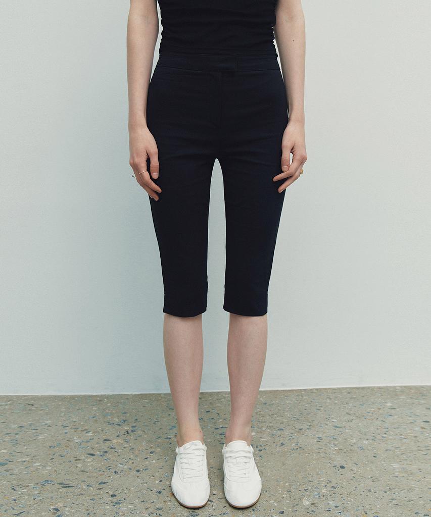 NEEV Airflow Capri Slit Pants (Black)