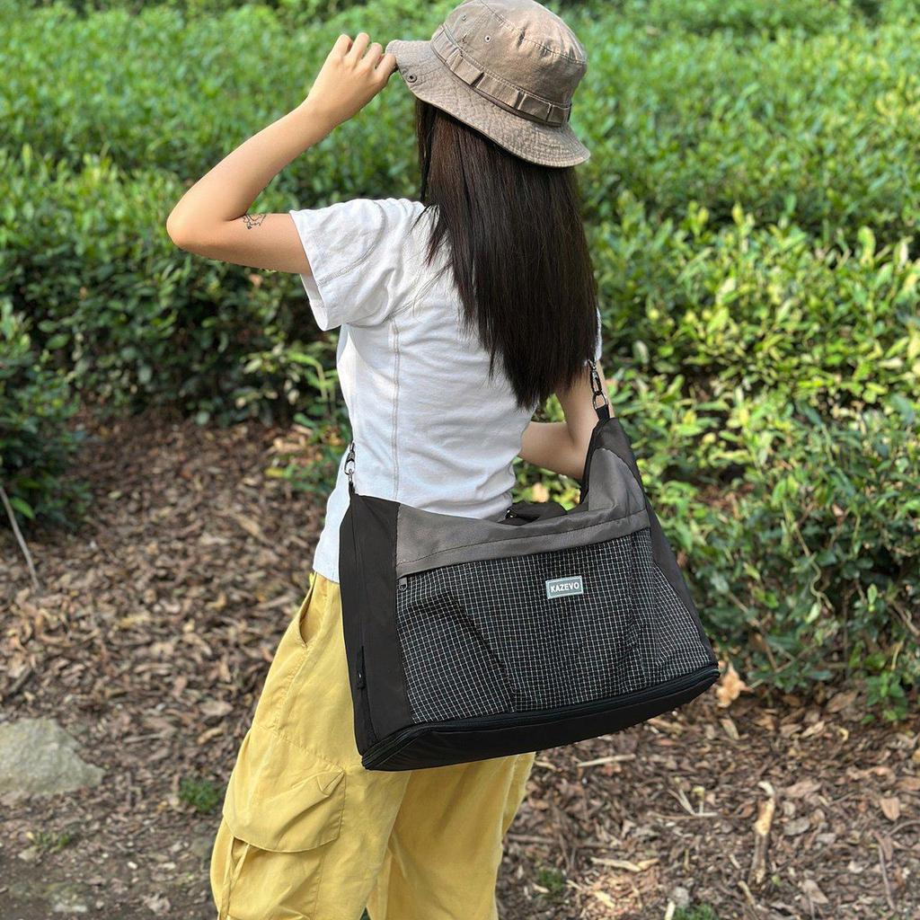 Expandable Lightweight Travel Bag with Wet/Dry Separation & Large Capacity - Foldable Sports, Fitness, & Yoga Bag