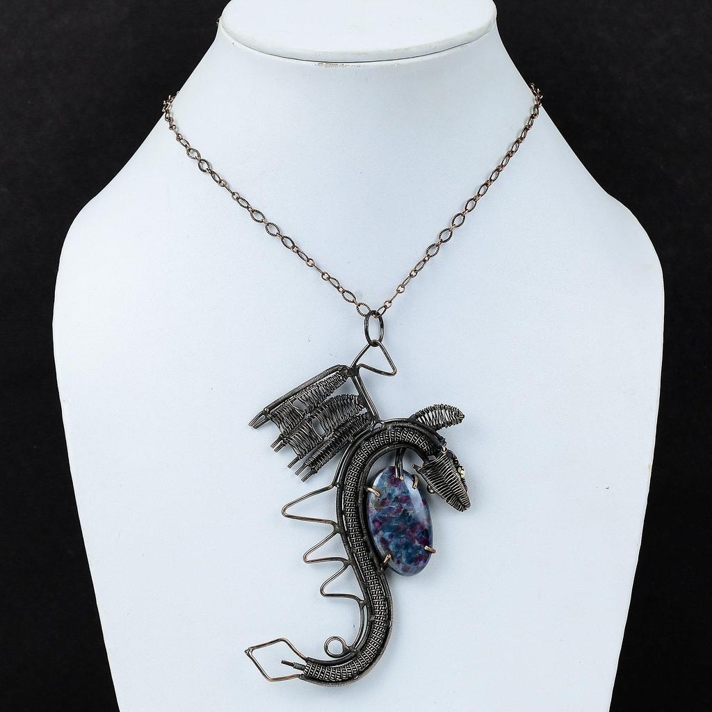 Рубиновый синий кулон с кианитом, медная проволока, кулон с драконом, кулон ручной работы, драгоценный камень, медные украшения, свадебный подарок, изысканный кулон