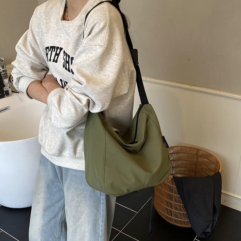 New Original Simple Versatile Canvas Bag Women's Large Capacity Crossbody Shoulder Bag College Student Class Commuter Bag