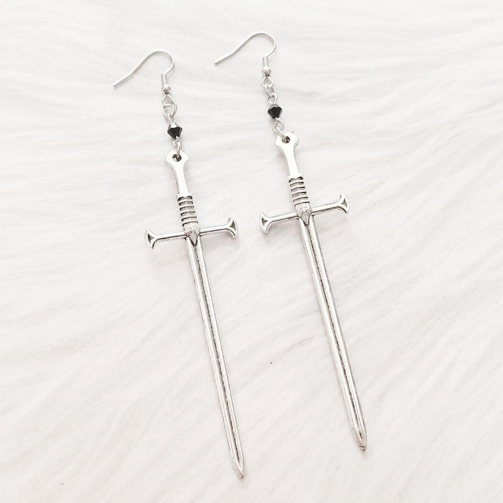 Ретро серьги для женщин Модные, универсальные, изысканные и стильные серьги-гвоздики для женщин