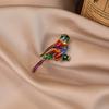 Изысканная и Оригинальная Семицветная Брошь Дрозд Креативные Имитационные Птичьи Корсажи Модные Значки для Пальто и Женского Костюма