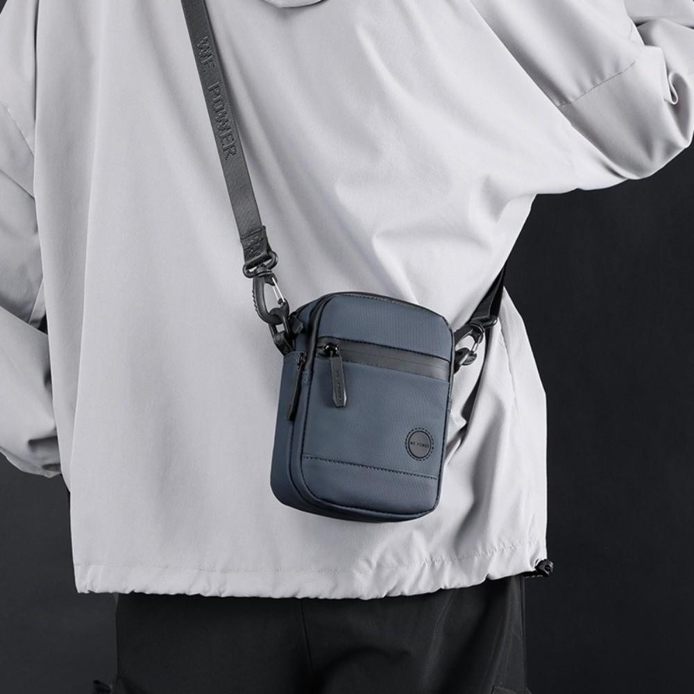 Solid Color Men Chest Bag Single Shoulder Nylon Fanny Pack Fashion Men Crossbody Bag Camping