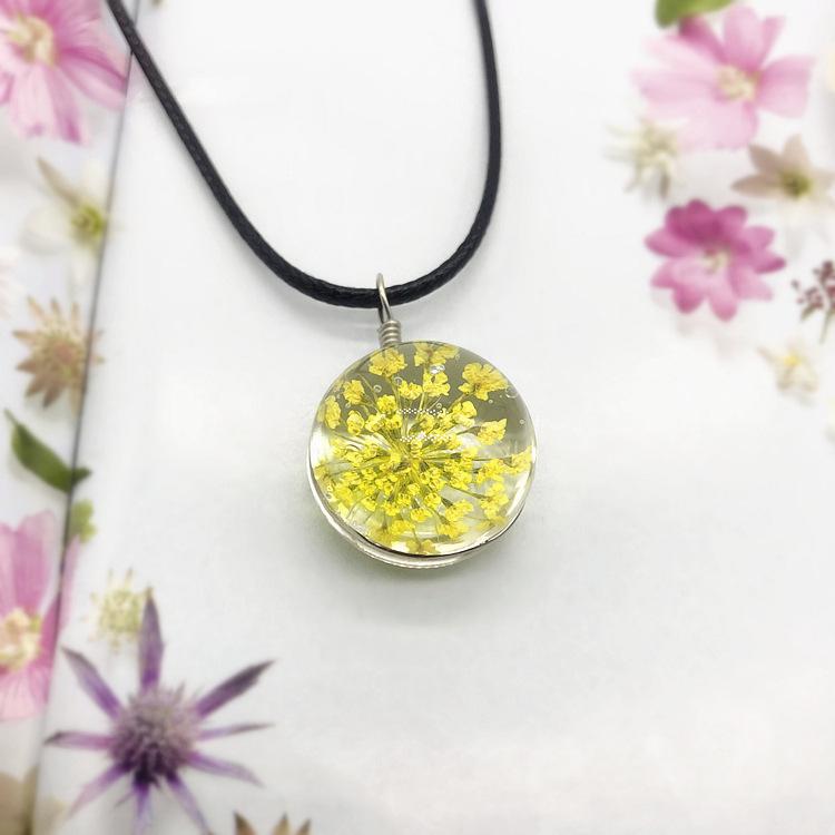 Beautiful Dandelion Necklace Eternal Flower Clavicle Chain Male and Female Couples Crystal Dried Flower Glass Ball Pendant Accessories