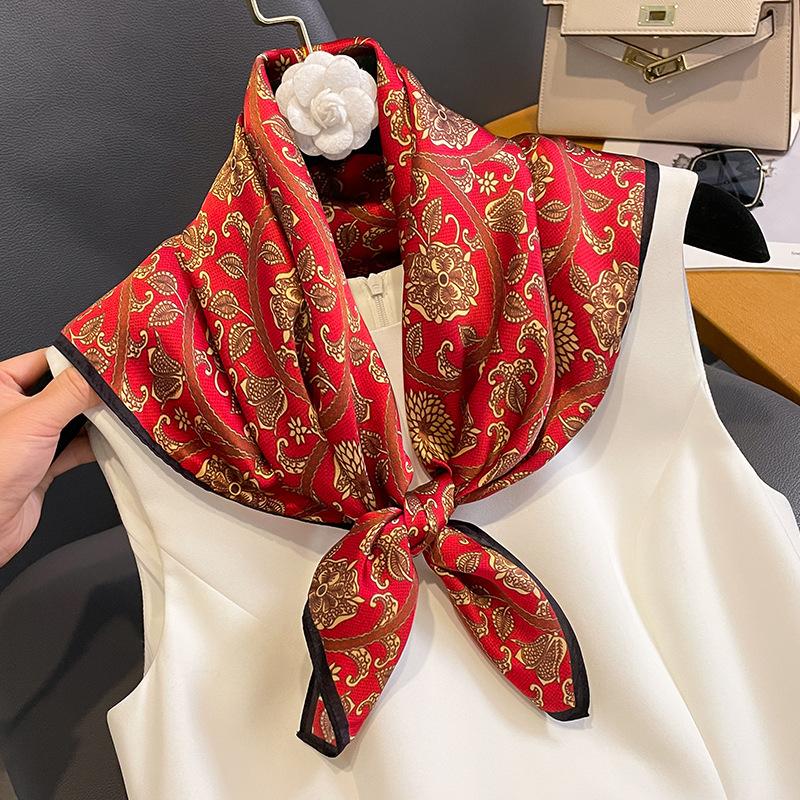 Spring and Autumn New Korean Edition Printed Silk Scarf Women's Dual-purpose Shawl Mulberry Silk 71 Small Square Scarf Silk Scarf Scarf