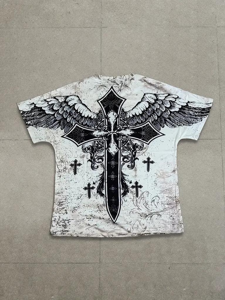 The summer T-shirt features outdoor street fashion casual comfort breathability and 3D master pattern printing