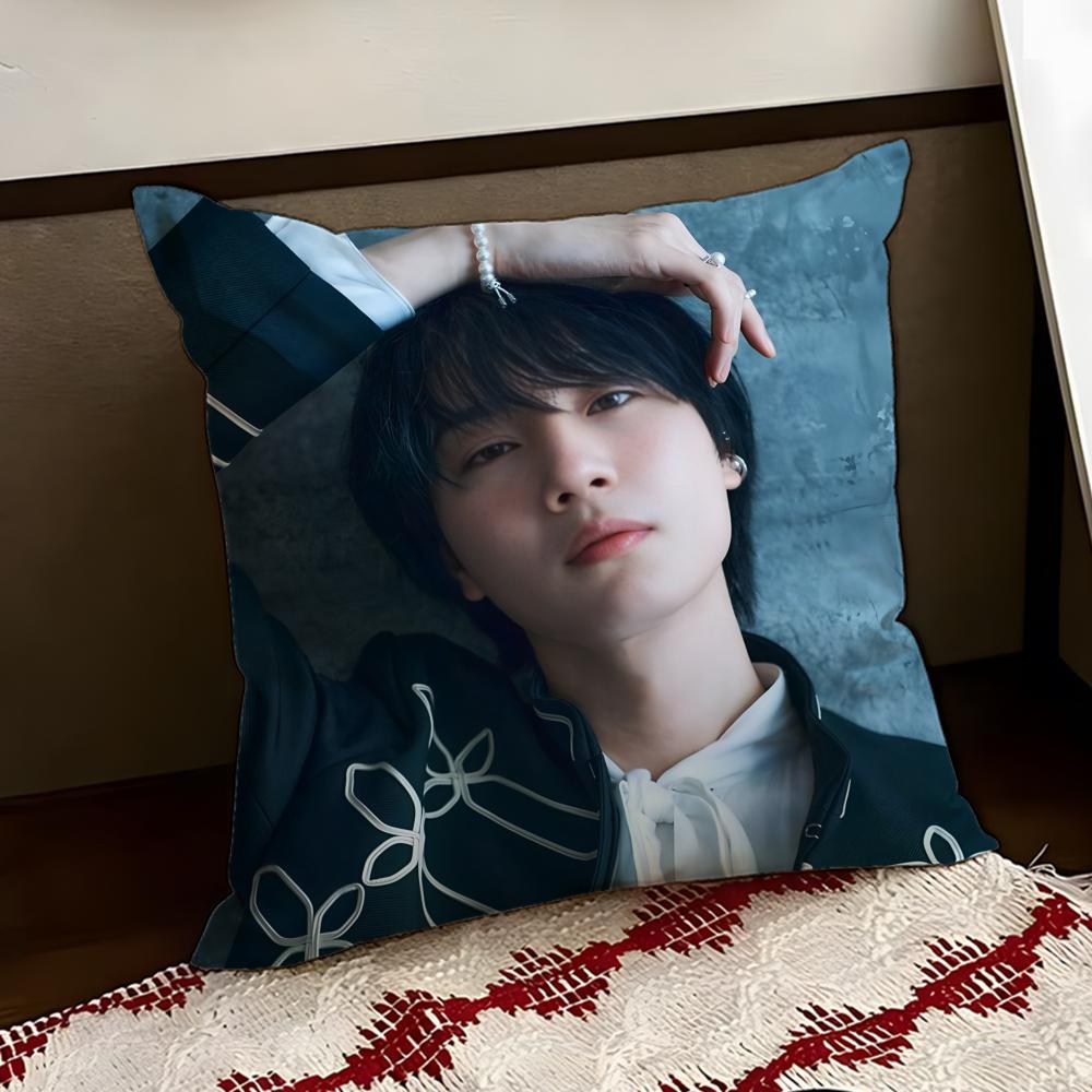 SSakurada DDori Cushion Cover Reversible Soft Durable Pillow Cover Home Car MultiScene Use for Daily Comfort