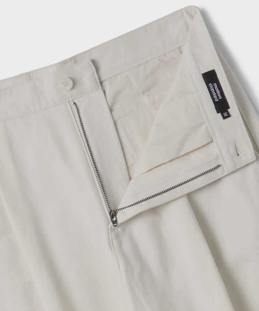 MUSINSA STANDARD Brushed One-Tuck Wide Chino Pants [Cream]