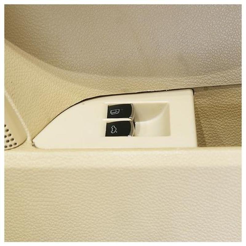 Gas Fuel Tank Trunk Release Open Switch For Volkswagen VW Tiguan Jetta MK5 Mk6 Passat B6 EOS 0959903B Replacement Parts