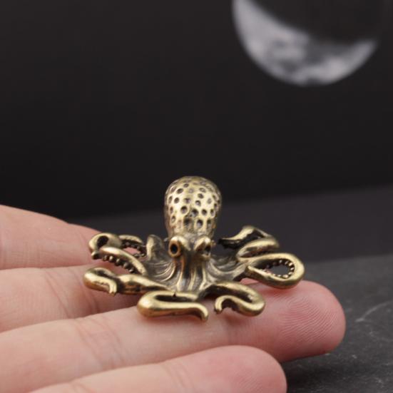 Латунная фигурка осьминога Металлическая резьба Статуэтка осьминога Скульптура морского животного Украшение Фэн-шуй Украшение для дома офиса рабочего стола