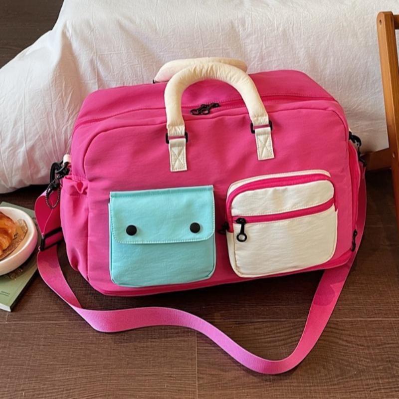 Fashionable Color‑Block Splicing Travel Bag Sports and Fitness Bag Yoga Handbag Suitable for Travel Gym Tourism Weekend Trip and Other Scenes