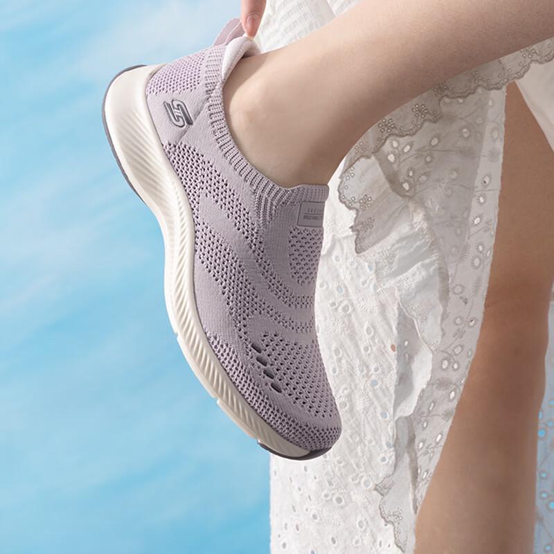 Skechers Женская всесезонная обувь для ходьбы в стиле lifestyle 104637-LAV