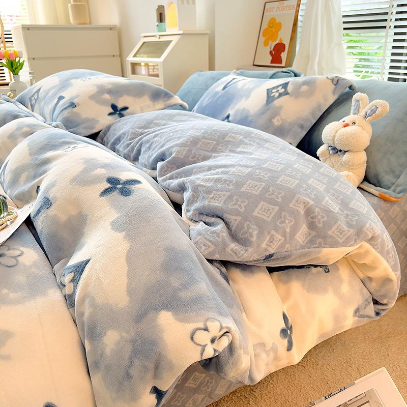 Зимнее молочное бархатное 4 предмета, скандинавское бархатное коралловое бархатное пододеяльник, фланелевая простыня, пододеяльник