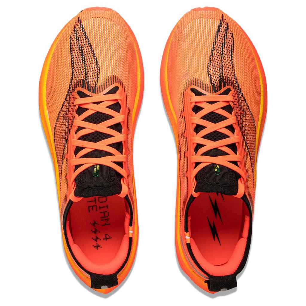 Кроссовки для бега Li Ning Feidian 4 Elite Carbon Plate унисекс оранжево-черные ARMU007-27