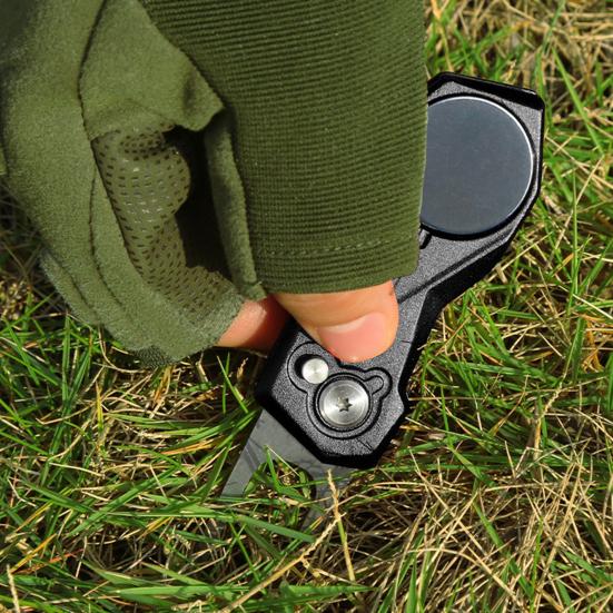 Golf Divot Repair Tool Foldable Heavy Duty Magnetic Ball Marker Sharp Button Stainless Steel Golf Putting Green Fork Golf Accessories