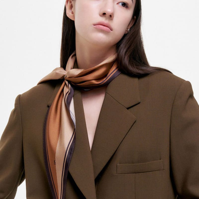 Saint Luxure Abbe Brown