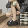 Женские весенние туфли-лоферы 2025 года на толстой подошве с внутренней высотой и небольшой платформой