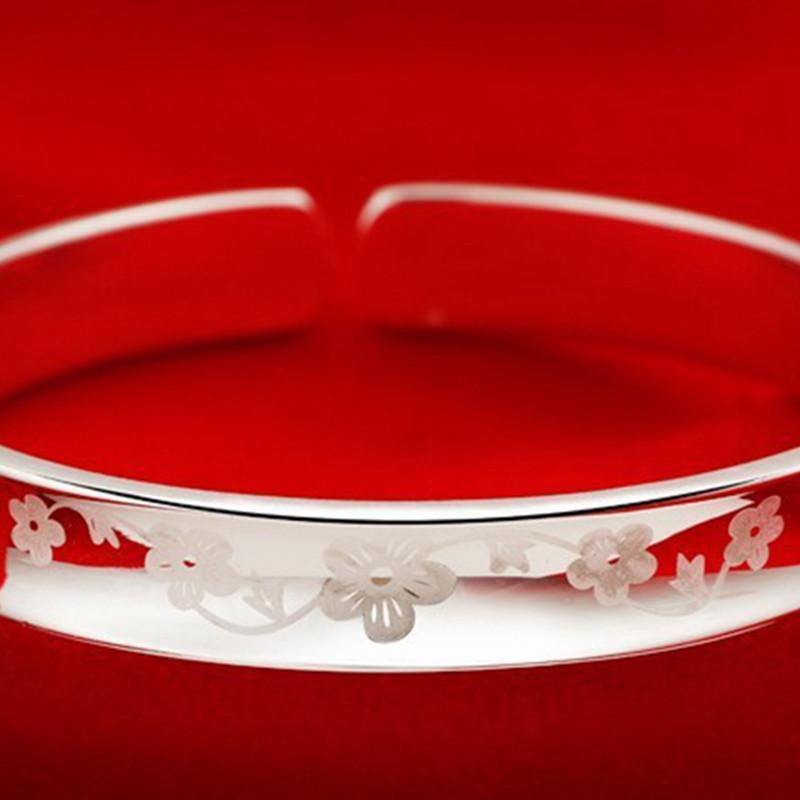 Ювелирные изделия Корейская версия Plum Blossom Opening Посеребренный женский браслет Лазерный браслет Популярный ювелирный браслет