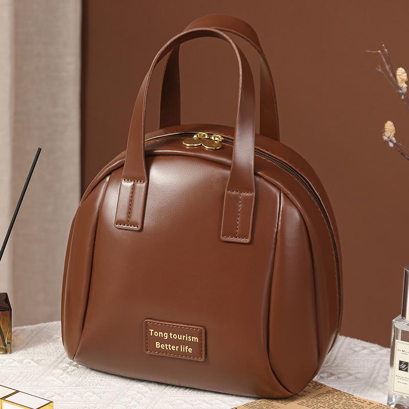 Большая вместительная косметичка Maillard: Портативный дорожный органайзер для кистей для макияжа и туалетных принадлежностей