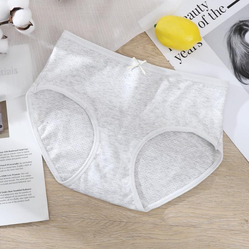 Women's Underwear with No Trace Pure Antibacterial Crotch Sexy Mid High Waist Large Size Breathable Girls' Triangle Shorts