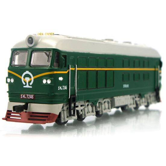 Retro Diecast Dongfeng Locomotive Train Pull Back with LED Sound Kids Toy