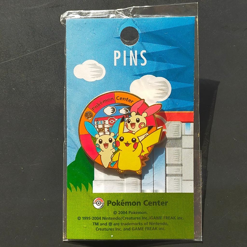 Неоткрытые значки Pokemon Center 2004 Минун Пикачу, Плюсл,