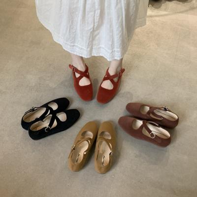 Поздний вечерний бриз нежные туфли-лодочки с перекрестным ремешком и мелким вырезом женские 2025 весна и осень новые мягкие подошвы леопардовый принт с юбкой маленькие одинарные ш