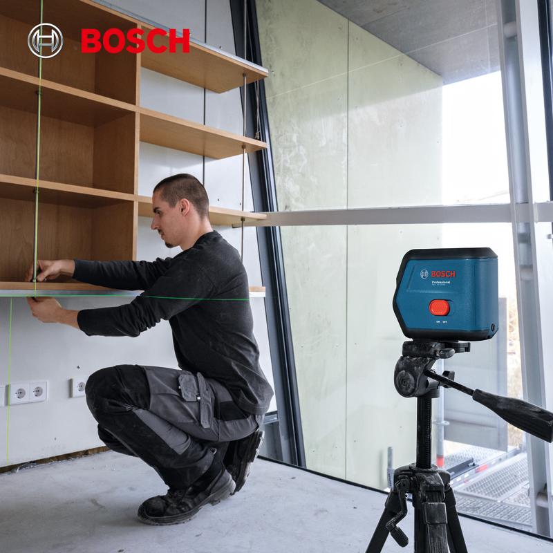 Bosch Лазерный уровень GCL 15-12 XG Комбинированный точечный и линейный лазерный уровень с зеленым лучом