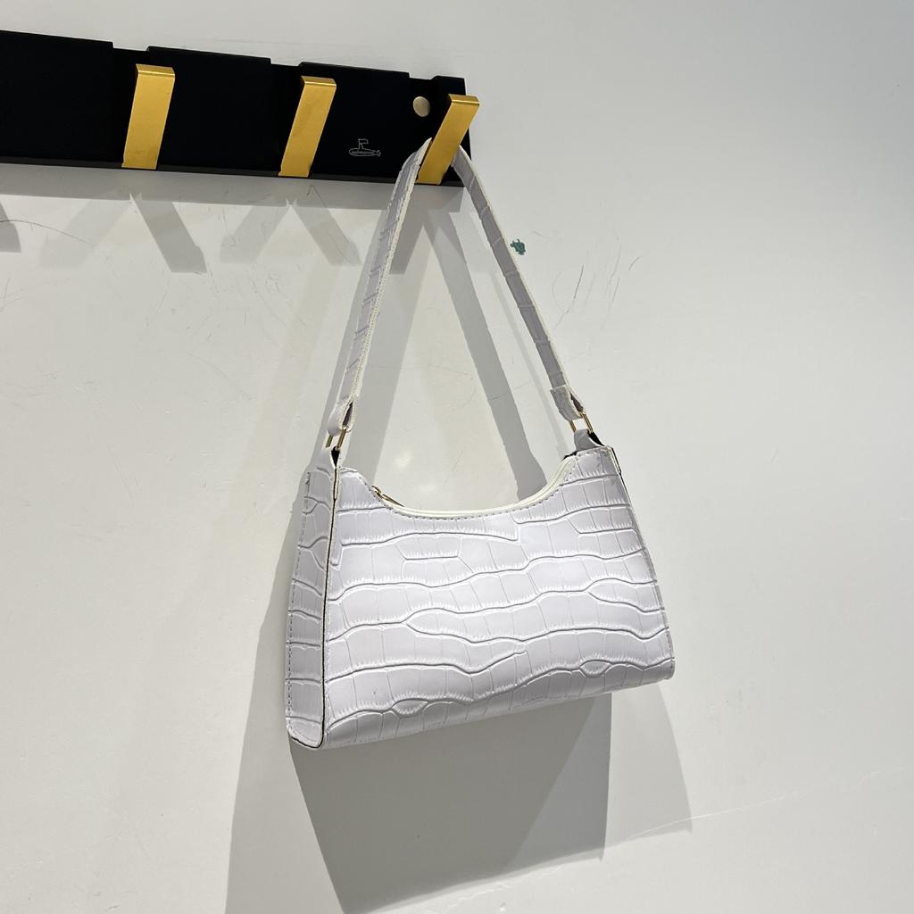 Сумка под мышку с узором крокодила 2025 женская сумочка новая сумка Юго-Восточной Азии сумка для поездок на работу женская