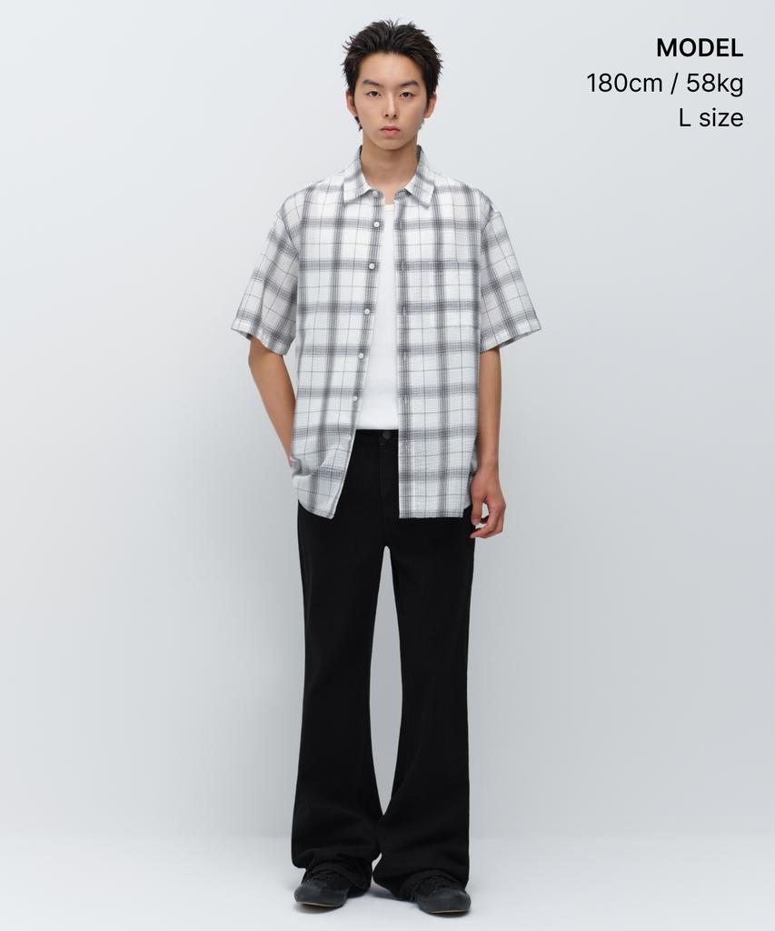 MUSINSA STANDARD Relaxed Seersucker Ombre Check Short Sleeve Shirt [White/Black]