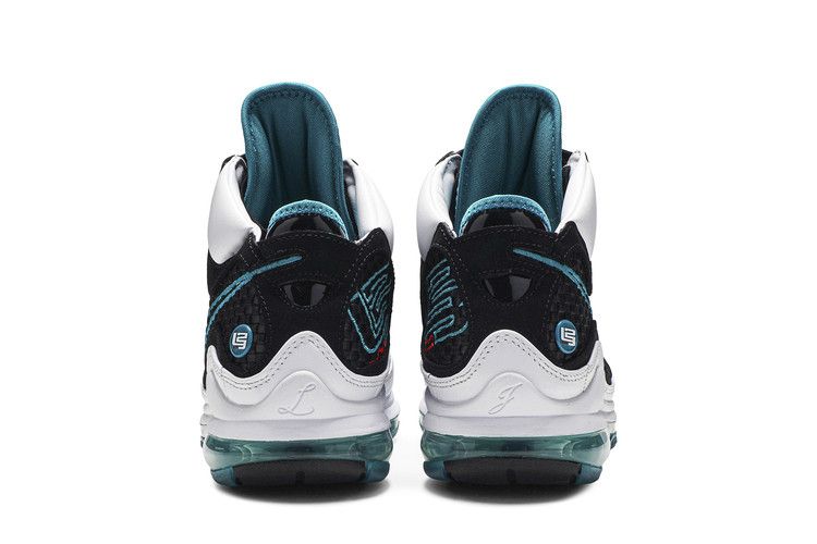 Nike LeBron 7 NFW Красная дорожка (2019)