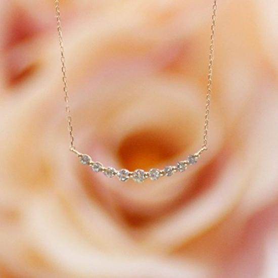 Ожерелье с подвеской в виде бриллиантовой линии из золота K18g в подарок [Sakiya] 0,1 карата (карат)