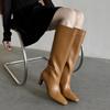 Мода 2025 Новые женские сапоги с квадратным носком на высоком каблуке, сапоги до колена, из спилковой кожи, модные, для вечеринок, женская обувь, женские сапоги