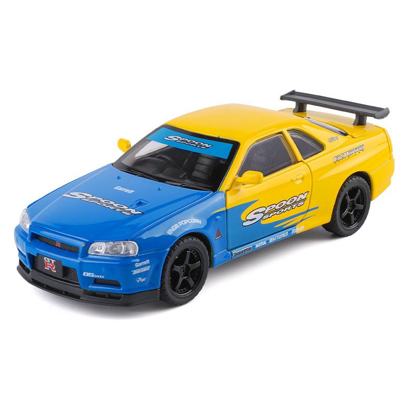 1/32 Scale Nissan GTR Skyline Alloy Car Model Wtih LED Lights and Sound Effects, Perfect Toy for Kids, Collectible Racing Car Display