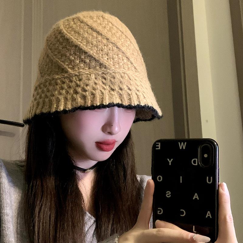 Женская вязаная шерстяная шляпа-ведро на осень и зиму в корейском стиле, теплая, с защитой ушей, универсальная и подчеркивающая лицо, маленькая шляпа-ведро