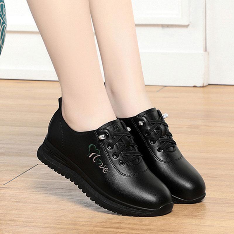Fashion Mom Shoes Comfortable And Not Tiredsports White Shoes For Women In Spring And Autumn Travel Casual Shoes Soft Sole Shoes Women