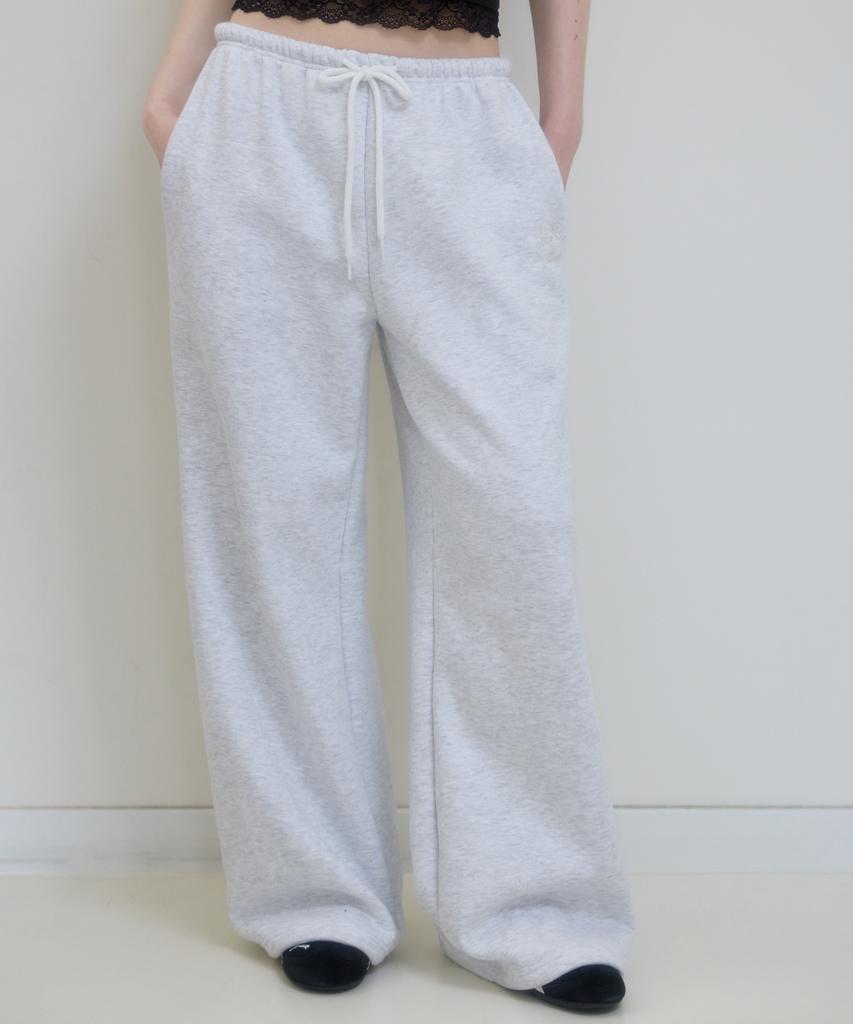 ROSEFRANTZ Rose Embroidery Wide Sweatpants [White Melange]