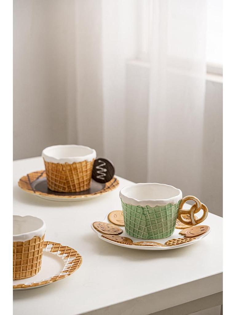 Милая керамическая кружка в корейском стиле и серия печенья Набор столовой посуды: Кофейная чашка, Завтрачные и обеденные тарелки, Десертная тарелка