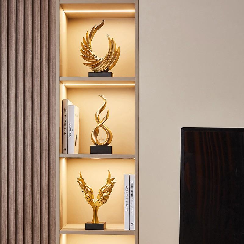 Resin Desktop Decor Art Piece Gold Step Up Figurine Luxury Home Office TV Cabinet Display